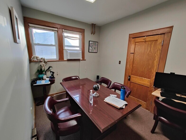 More Photos Of 142 Oak Tree Ave, South Plainfield Office For Lease