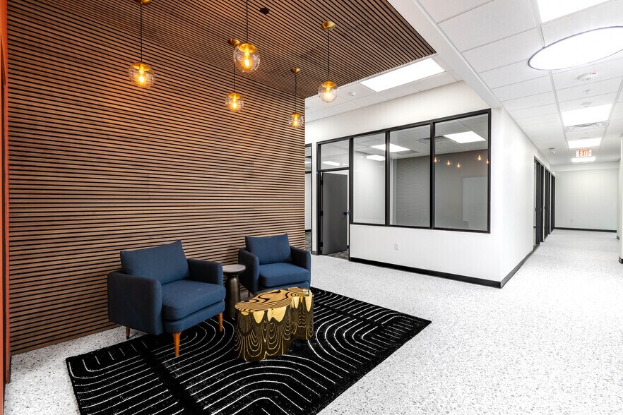 More Photos Of 250 Magnolia Ave SW, Winter Haven Coworking Space