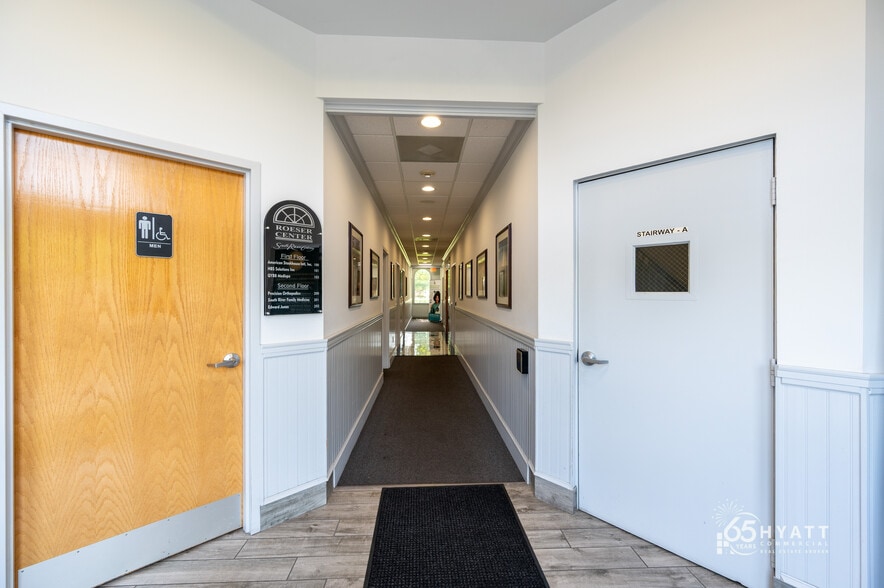More Photos Of 3169 Braverton St, Edgewater Medical For Lease