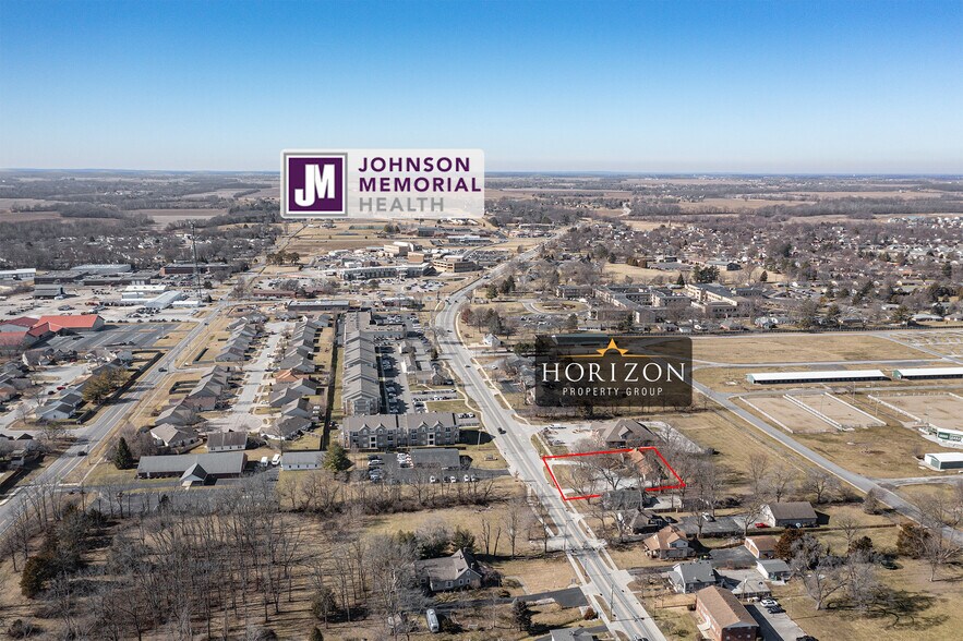 Primary Photo Of 950 W Jefferson St, Franklin Medical For Lease