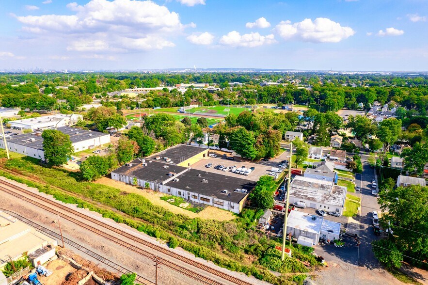 More Photos Of 39A Myrtle Ave, Cranford Manufacturing For Sale