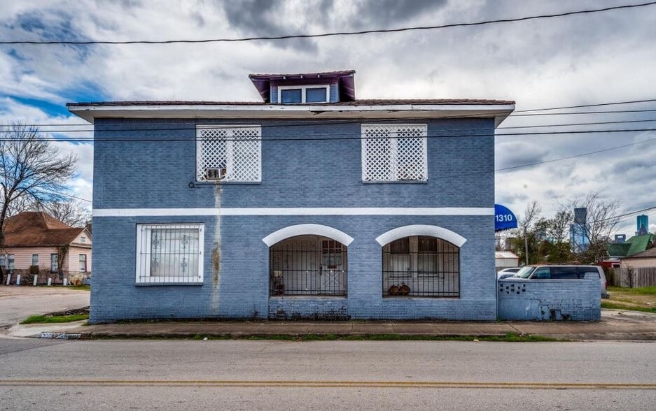 More Photos Of 1310 Lorraine St, Houston Storefront Retail Residential For Sale