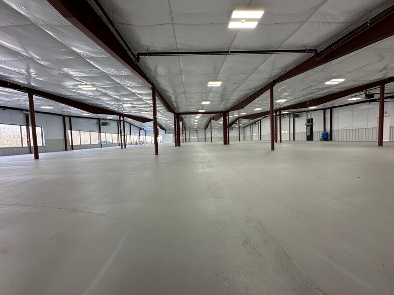 More Photos Of 230 Norwich Rd, Plainfield Industrial For Sale