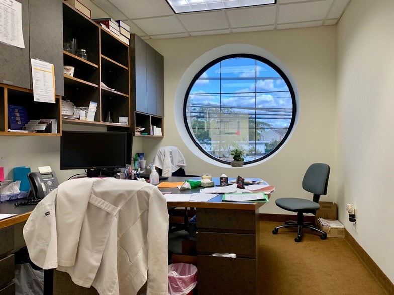 More Photos Of 1061 N Broadway, Massapequa Medical For Sale