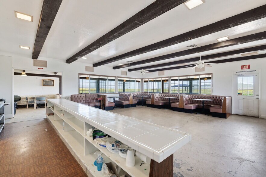 More Photos Of 12900 Soda Lake Rd, Santa Margarita Hotel For Sale