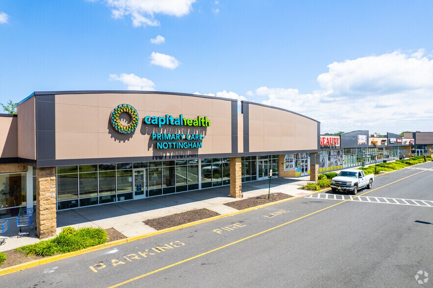 More Photos Of 1702 Nottingham Way, Hamilton Unknown For Lease