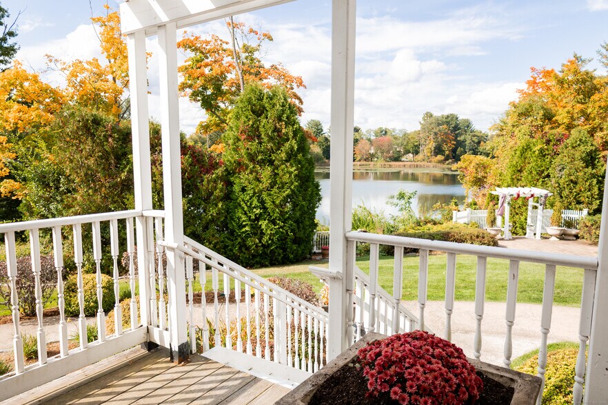 More Photos Of 27 Depot St, Broad Brook Lodge Meeting Hall For Sale