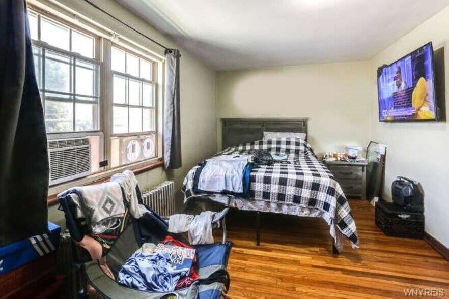 More Photos Of 128 Colton Ave, Lackawanna Apartments For Sale