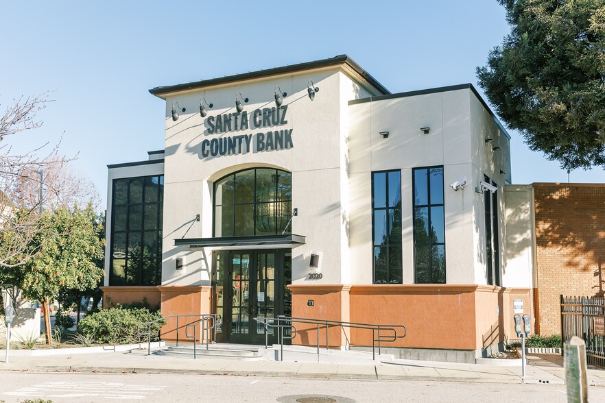 Primary Photo Of 2020 N Pacific Ave, Santa Cruz Bank For Lease