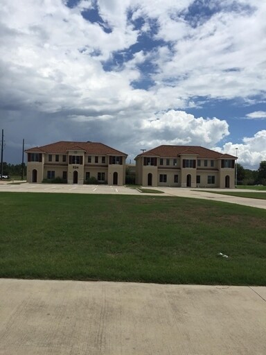 More Photos Of 524 Westgreen Blvd, Katy Medical For Lease