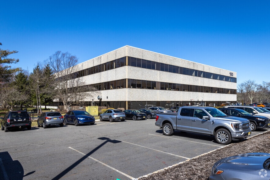 More Photos Of 100 S Jefferson Rd, Whippany Office For Sale