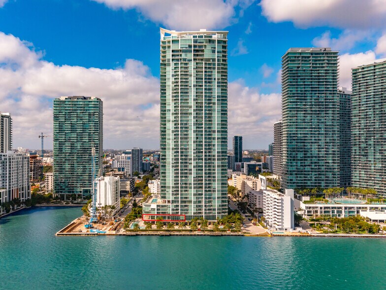 More Photos Of 2955 NE 7th Ave, Miami Storefront Retail Office For Sale