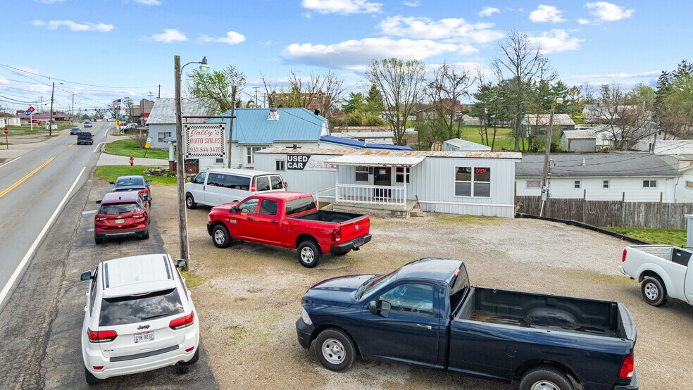 More Photos Of 601 E Main St, West Union Land For Sale