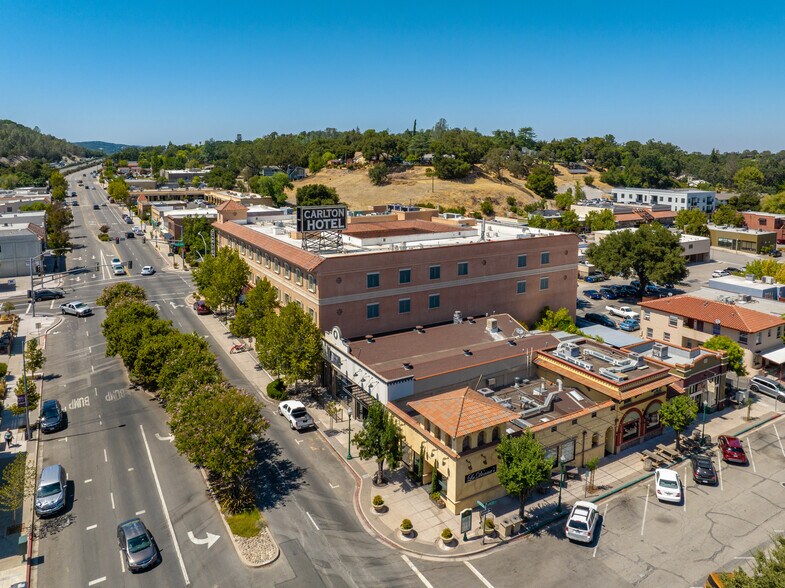 More Photos Of 6005 El Camino Real, Atascadero Hotel For Lease
