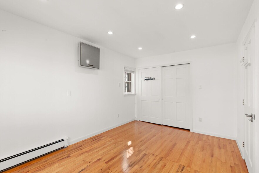 More Photos Of 12208 23rd Ave, College Point Apartments For Sale