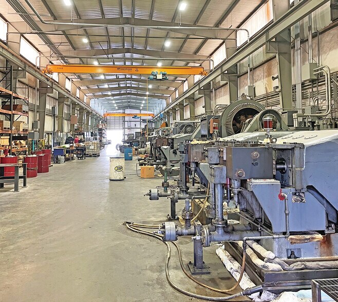 More Photos Of 13501 Emmett Rd, Houston Industrial For Sale