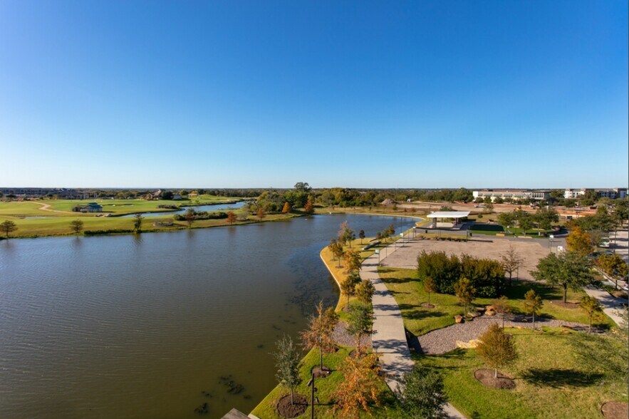 More Photos Of 4113 Lake Atlas Dr, Bryan General Retail For Lease