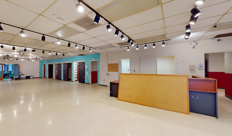 More Photos Of 3767 E Grant Rd, Tucson Office For Sale