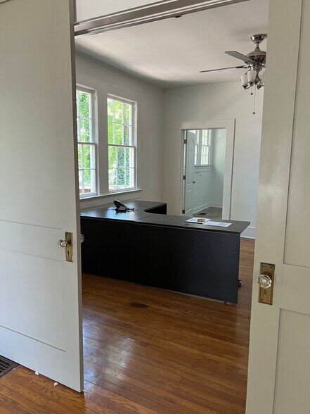 More Photos Of 360 E Main St, Canton Office Residential For Lease