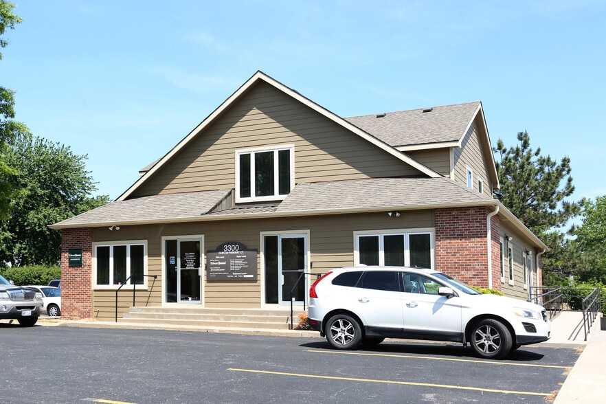 Primary Photo Of 3300 Clinton Parkway Ct, Lawrence Office For Lease