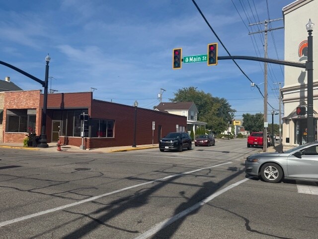 More Photos Of 347 Main St, Hobart General Retail For Lease