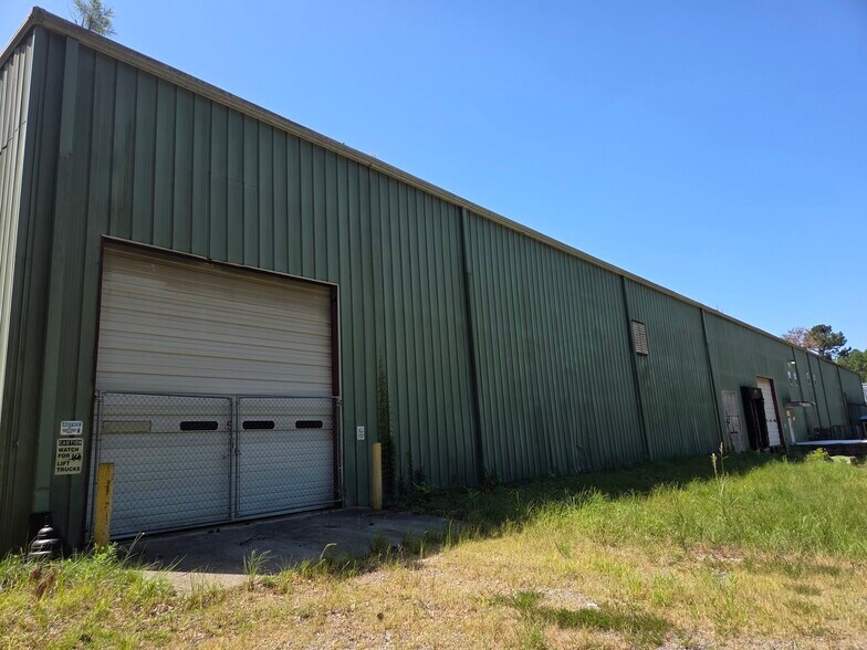 More Photos Of 407 Glasgow St, Aberdeen Manufacturing For Sale