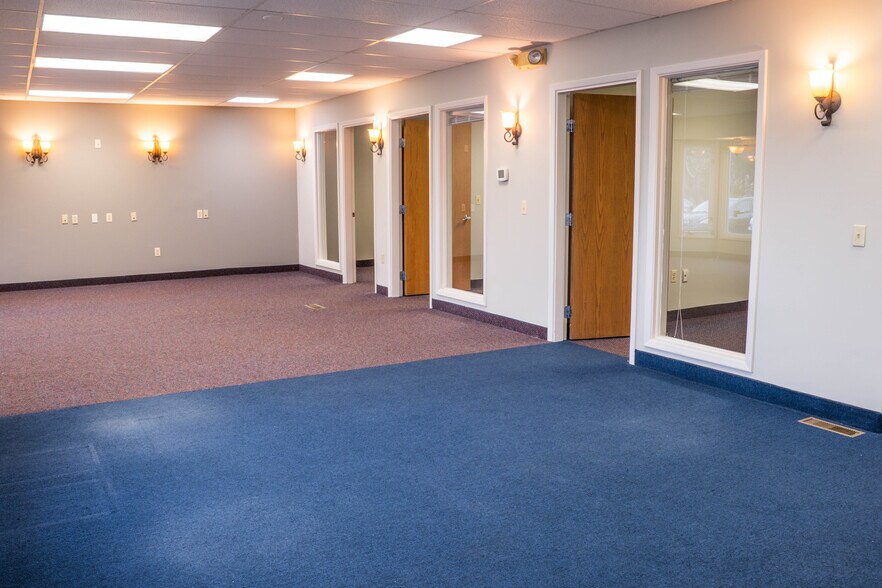 More Photos Of 59 D Monroe Ave, Pittsford Medical For Lease