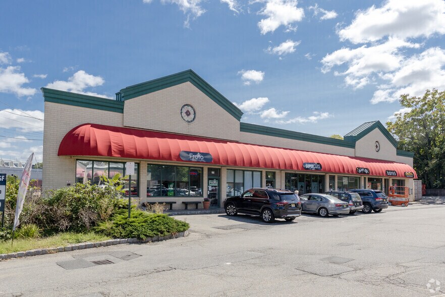 More Photos Of 260-278 North Ave E, Westfield Unknown For Lease