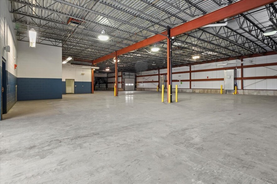 Primary Photo Of 2 Apollo Dr, Batavia Industrial For Lease