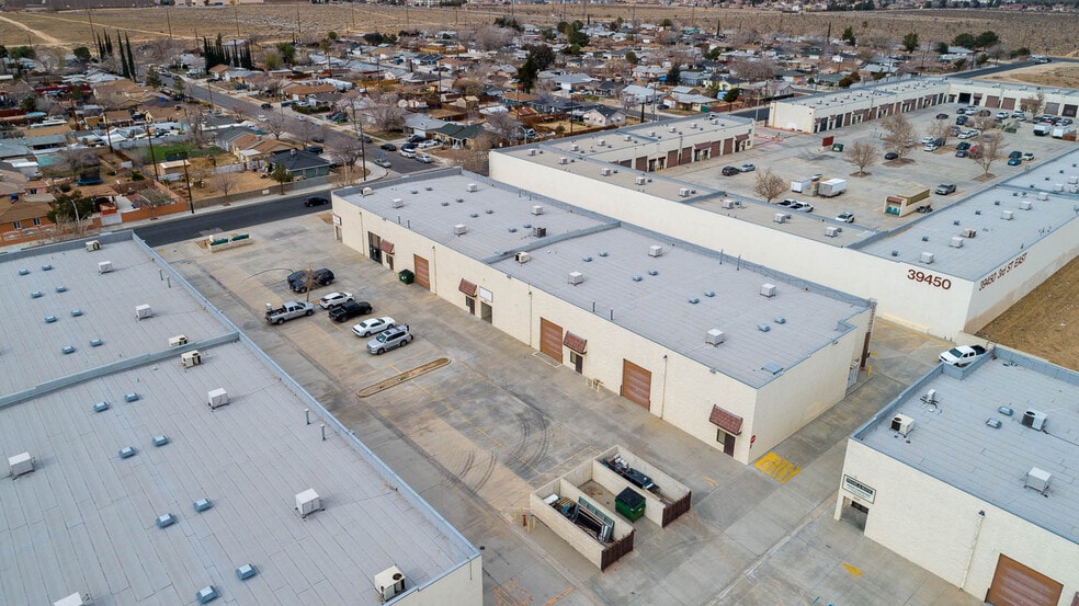 More Photos Of 39360 3rd St E, Palmdale Warehouse For Sale