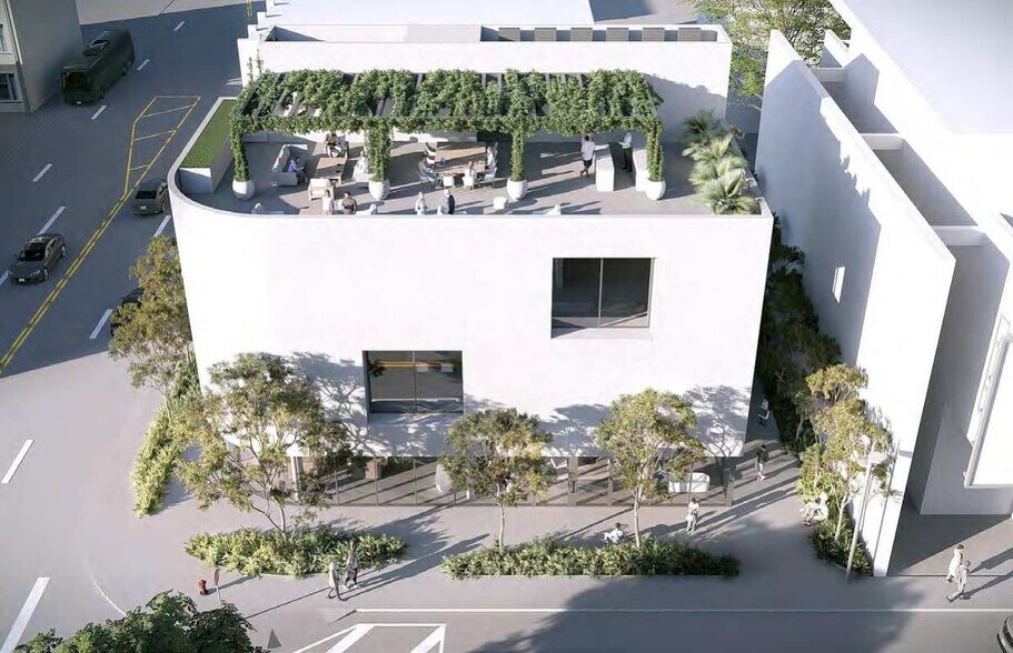 More Photos Of 15 NE 41st St, Miami General Retail For Lease
