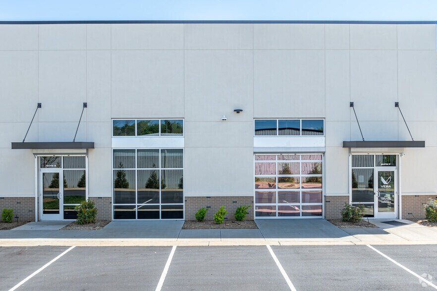 More Photos Of 10420-10440 John Price Rd, Charlotte Light Manufacturing For Sale
