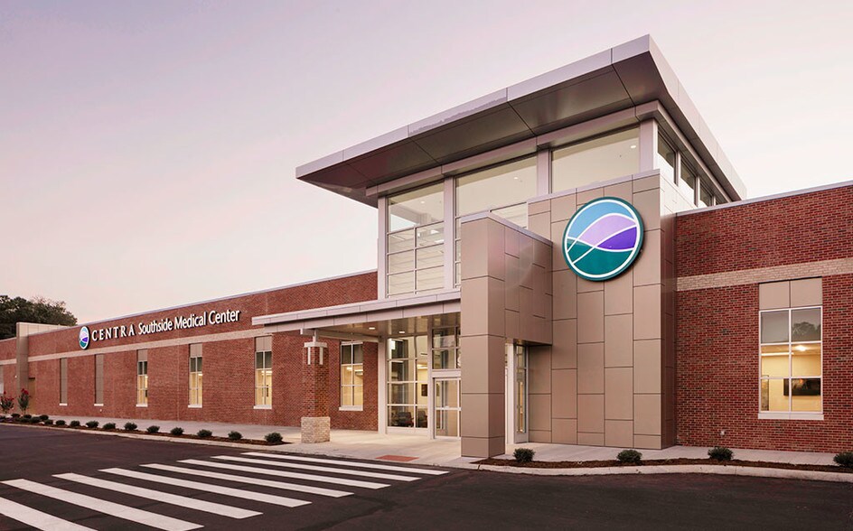 More Photos Of 1099 S Main St, Farmville Unknown For Lease