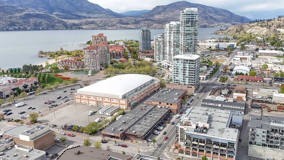 More Photos Of 1264 Ellis St, Kelowna Storefront Retail Office For Lease