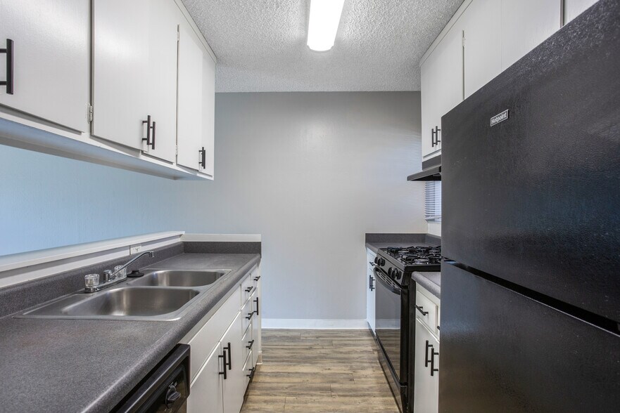 More Photos Of 201 Avian Dr, Vallejo Apartments For Sale
