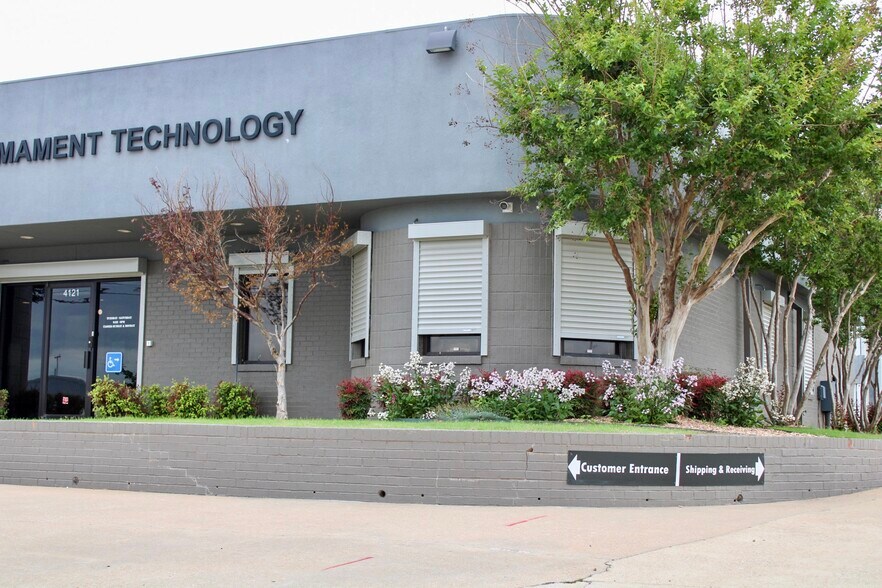 More Photos Of 4121 S 72nd Ave, Tulsa Service For Sale