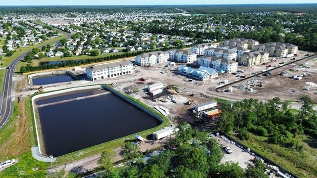 More Photos Of 7241 Market Street, Wilmington Storefront Retail Office For Lease