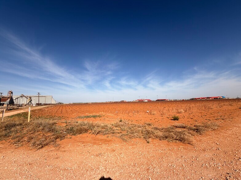 More Photos Of TBD N Alamo Road, Levelland Land For Sale