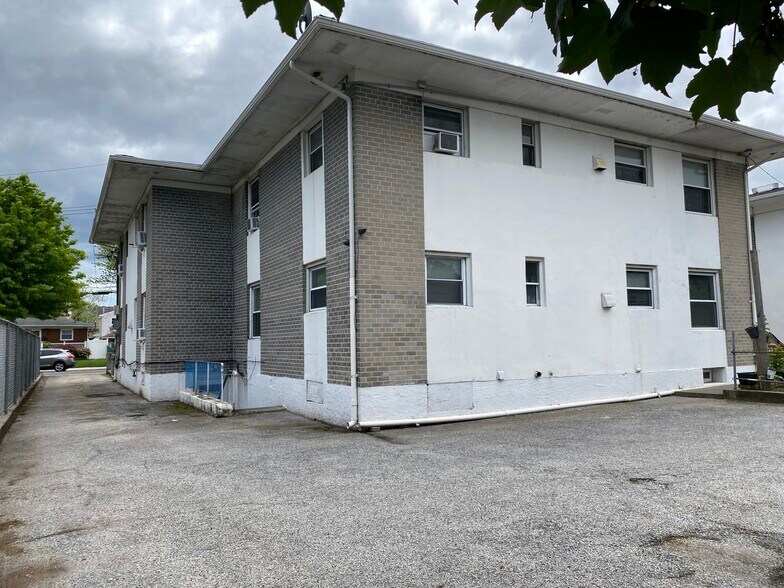 More Photos Of 63 Titus Ave, Staten Island Apartments For Sale