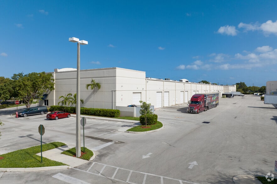 2450 W Sample Rd, Pompano Beach, FL 33073 Industrial For Lease
