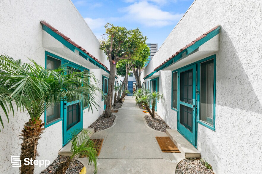 More Photos Of 1836 E 1st St, Long Beach Apartments For Sale