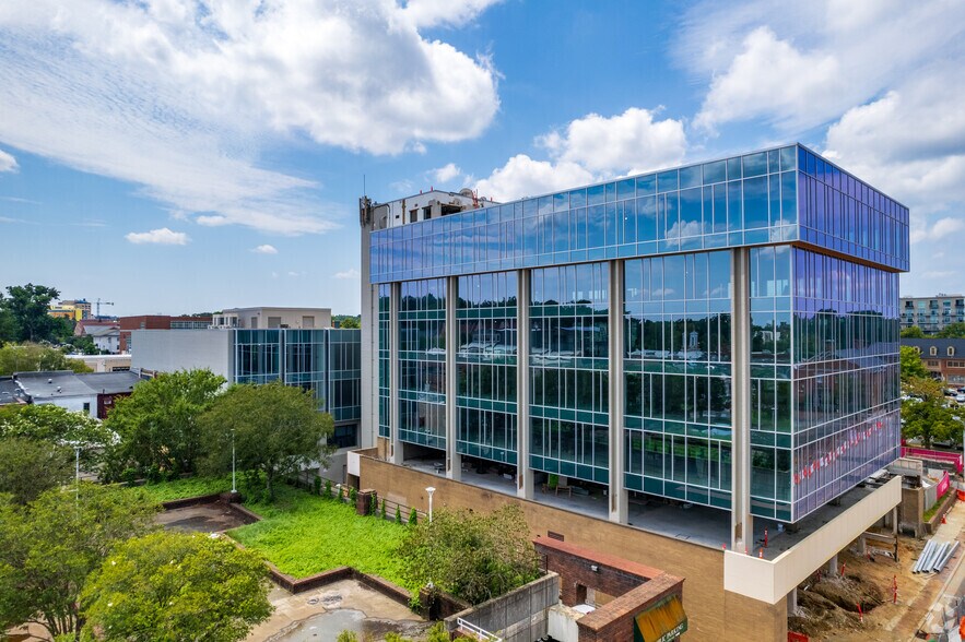 More Photos Of 137 E Franklin St, Chapel Hill Unknown For Lease