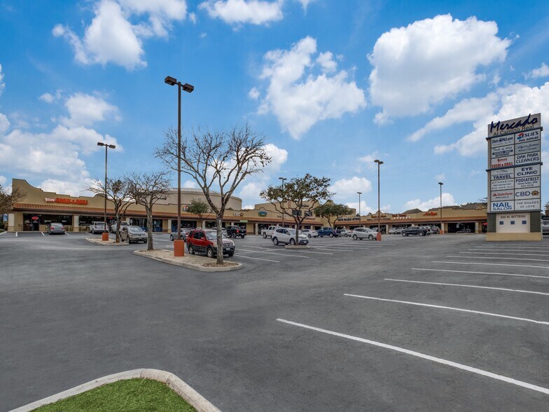 More Photos Of 300 W Bitters Rd, San Antonio Unknown For Lease