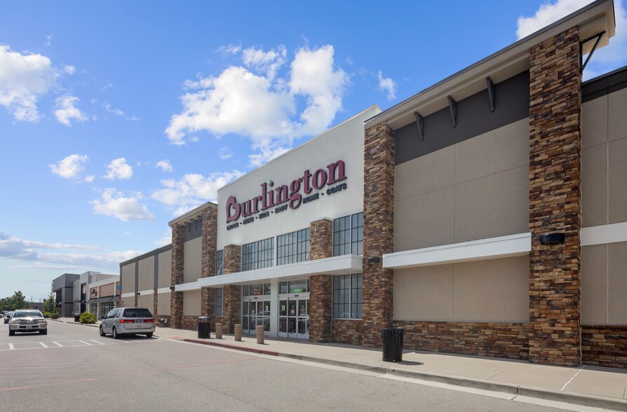 More Photos Of 7201 Shallowford Rd, Chattanooga Unknown For Lease