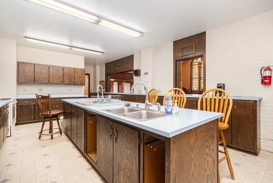 More Photos Of 405 Broadway Ave S, Cokato Religious Facility For Sale