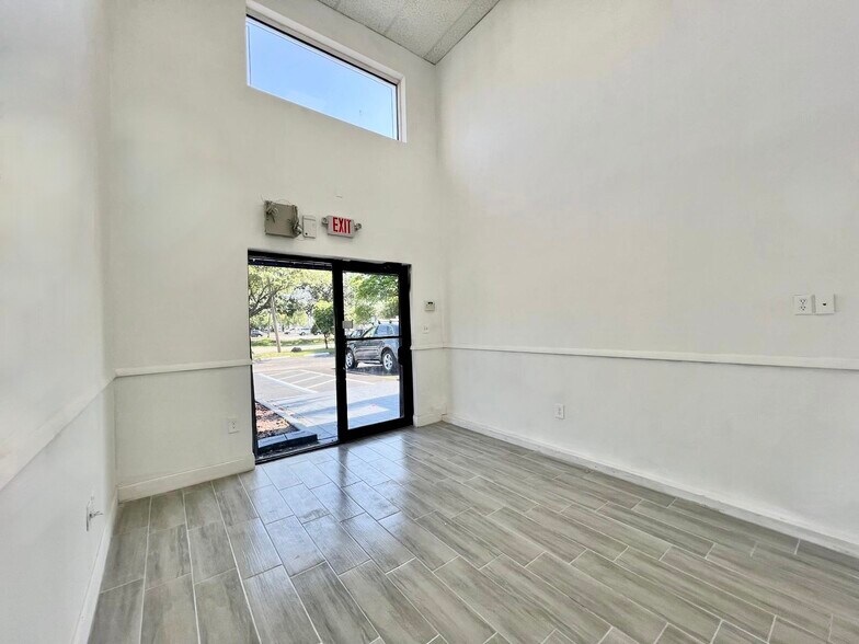 More Photos Of 7200-7360 NW 56th St, Miami Warehouse For Sale