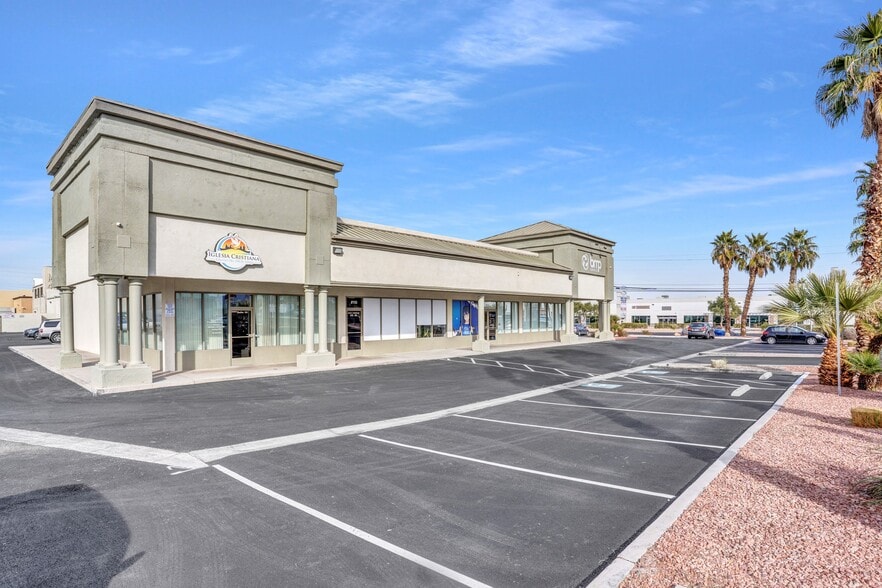 More Photos Of 6235 S Pecos Rd, Las Vegas Storefront For Lease