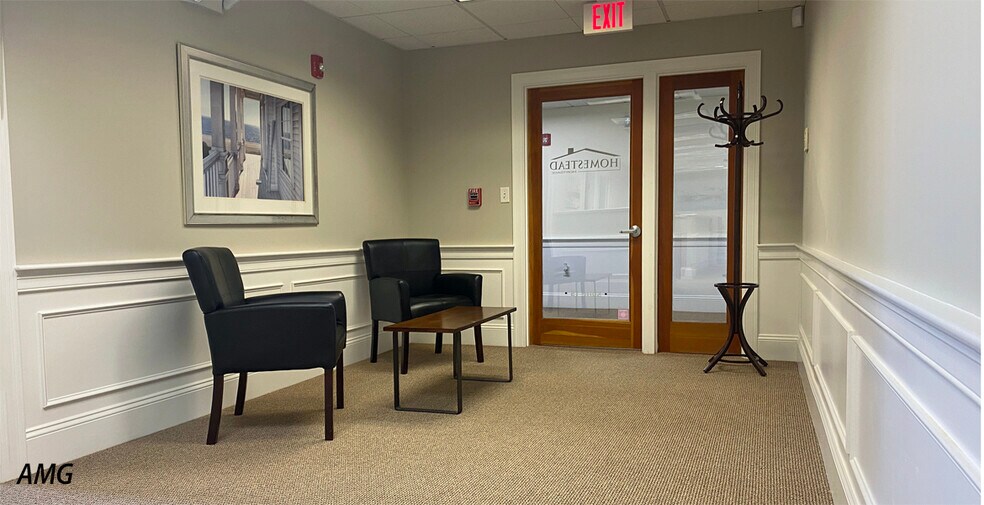 More Photos Of 540 Main St, Hyannis General Retail For Sale