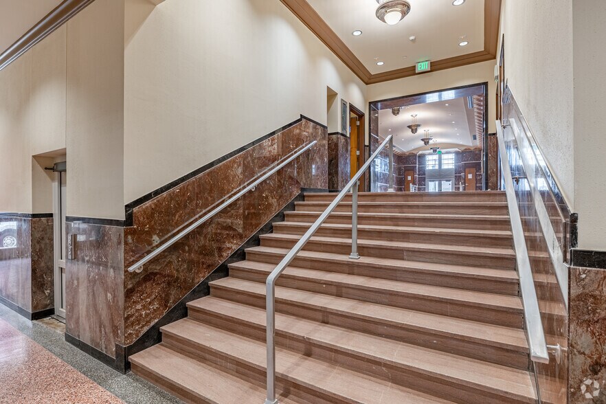 More Photos Of 1141 N Robinson Ave, Oklahoma City Office For Lease