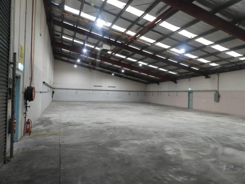 More Photos Of 192 Kingsgrove Rd, Kingsgrove Warehouse For Lease